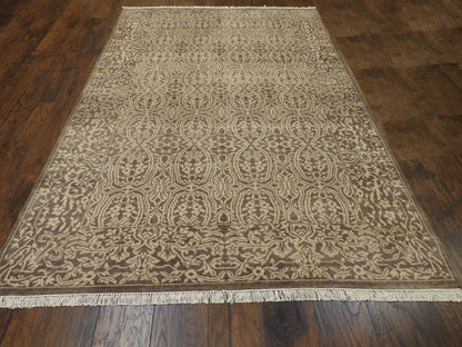 Damask Design Hand-knotted Rug 5'11' x 9'0" - W11171