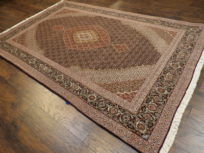 Fine Persian Fish Mahi Tabriz 7'0"x10'0" Hand-knotted Rug -W909