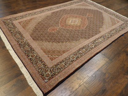 Fine Persian Fish Mahi Tabriz 7'0"x10'0" Hand-knotted Rug -W909