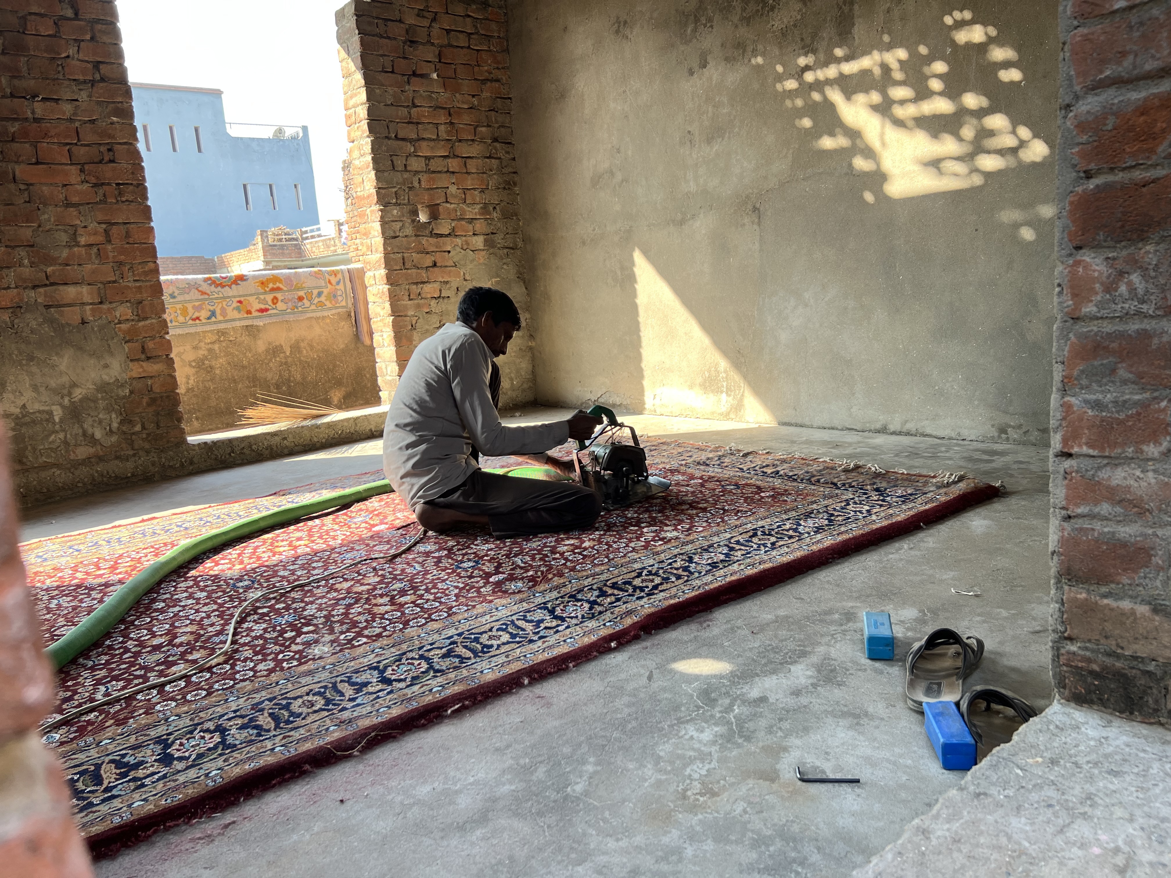 Finishing A rug